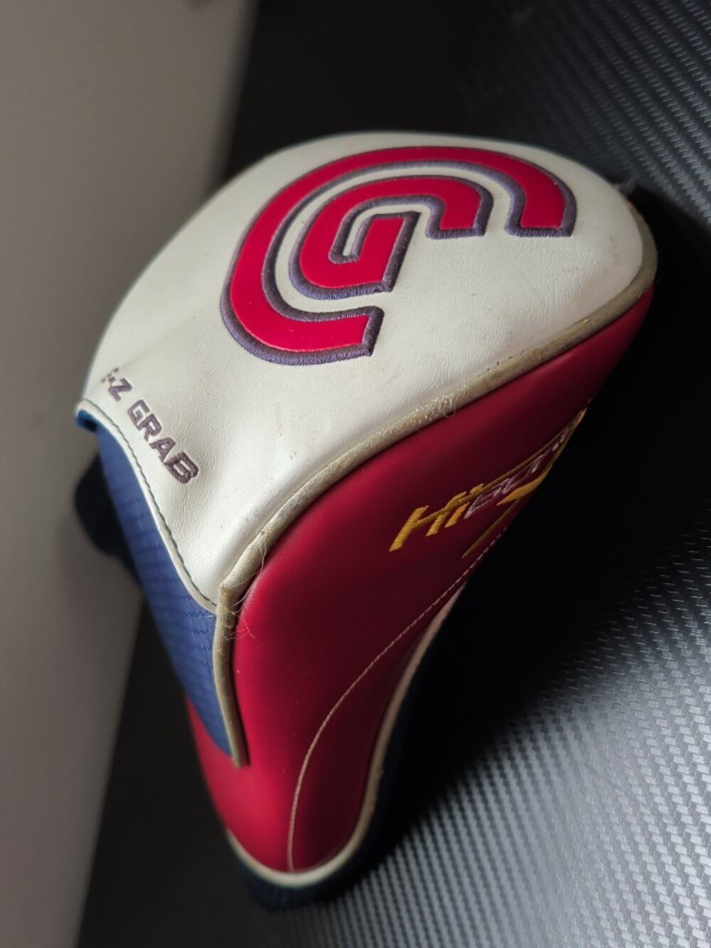 Cleveland Golf HiBore XLS Driver Head Cover Only E-Z Grab Blue White Red Knit